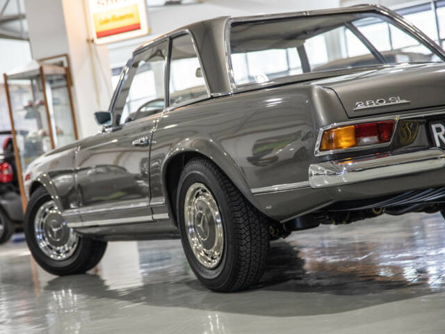 Mercedes-Benz 280 SL