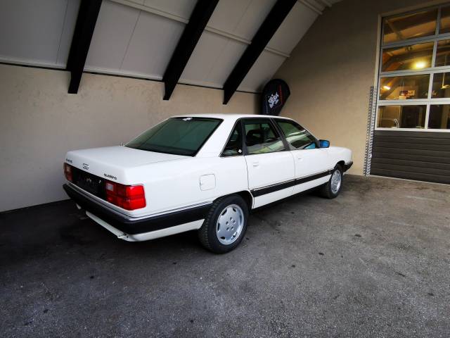 Audi 100 - 2.3 quattro