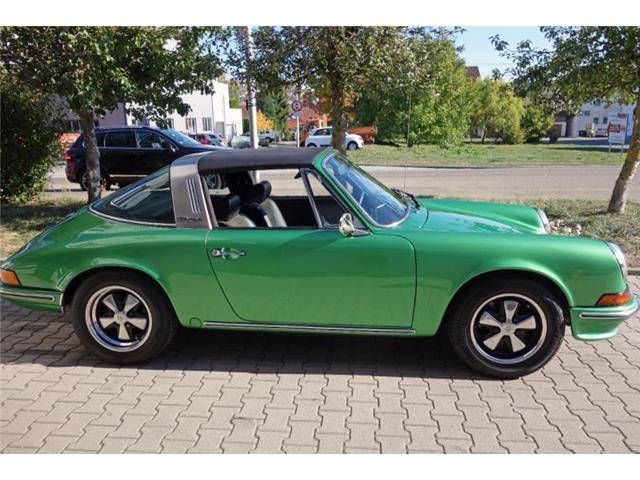 Porsche 911 2.4 T