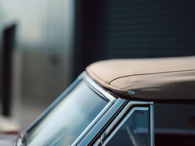 Oldsmobile 98 Coupe
