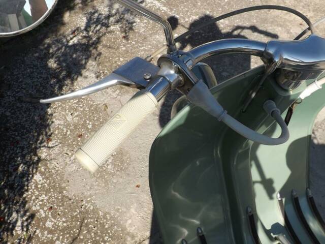 Piaggio Vespa 125