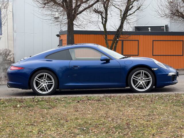 Porsche 911 Carrera