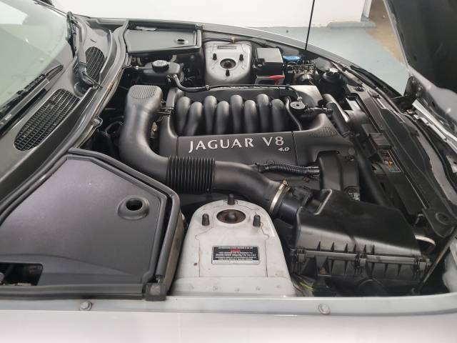 Jaguar XK8 4.0