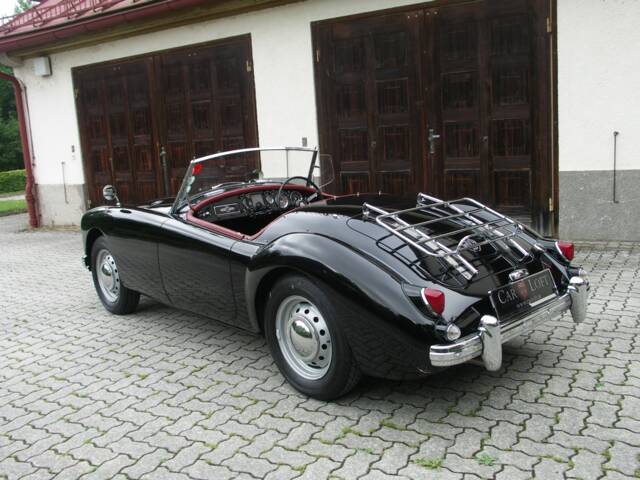 MG MGA 1500