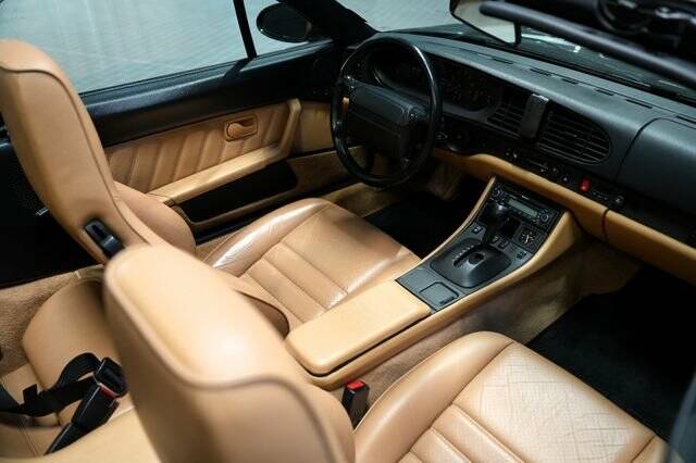 Porsche 968