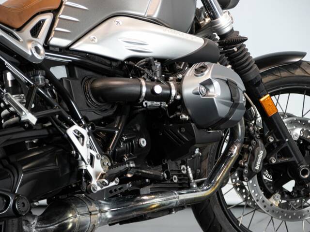 BMW R NineT