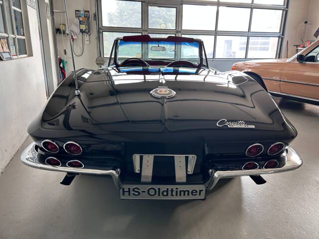 Chevrolet Corvette Sting Ray Convertible