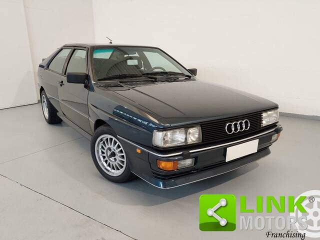 Image 1/10 de Audi quattro (1985)