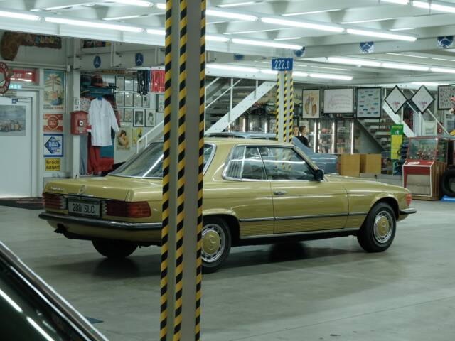 Mercedes-Benz 280 SLC