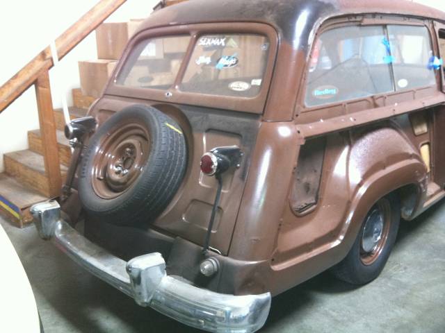 Ford Custom DeLuxe Country Squire