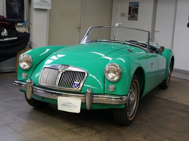 MG MGA 1500