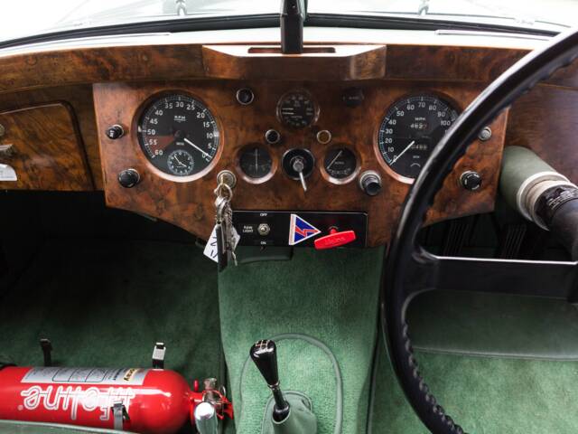 Jaguar XK 120 SE FHC