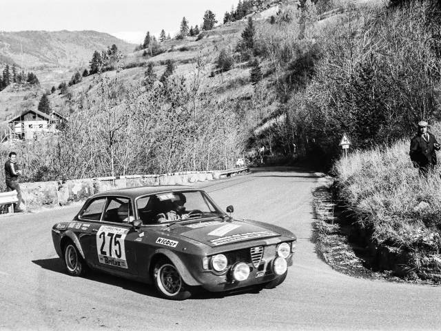 Alfa Romeo Giulia GTA 1300 Junior