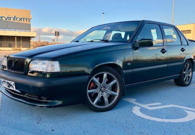 Image 1/6 of Volvo 850 R (1996)