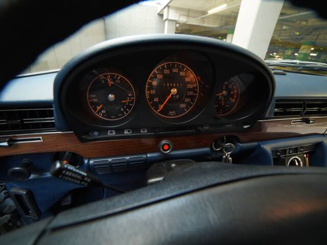 Mercedes-Benz 450 SEL 6,9