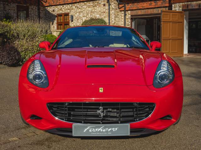 Ferrari California