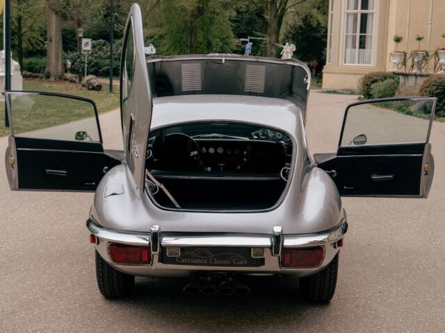 Jaguar E-Type V12 (2+2)