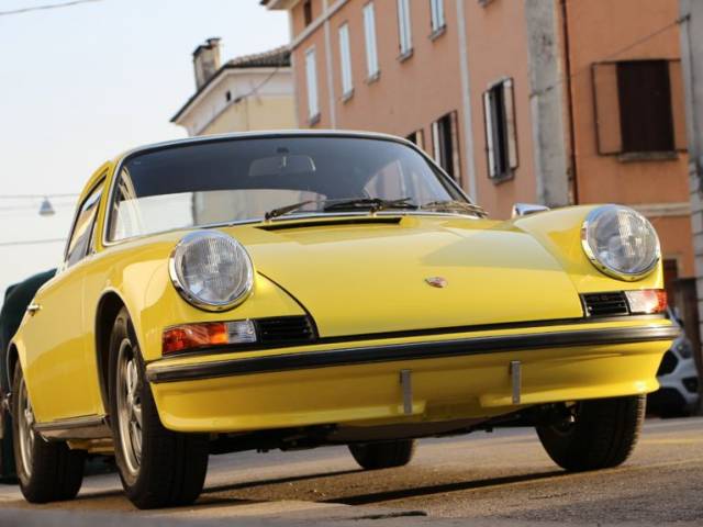 Porsche 911 2.4 E