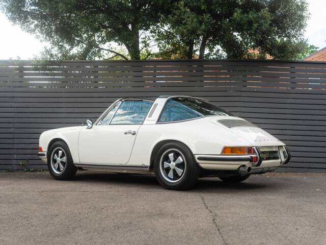 Porsche 911 2.2 T