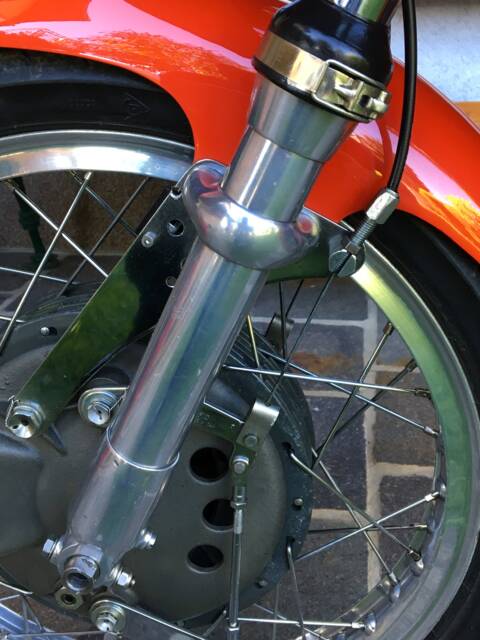 Aermacchi Ala d'Oro 350
