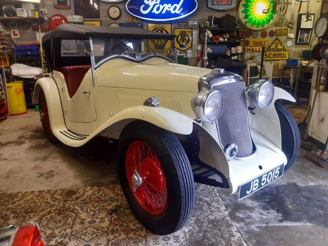 Image 1/33 of Hillman Minx (1934)