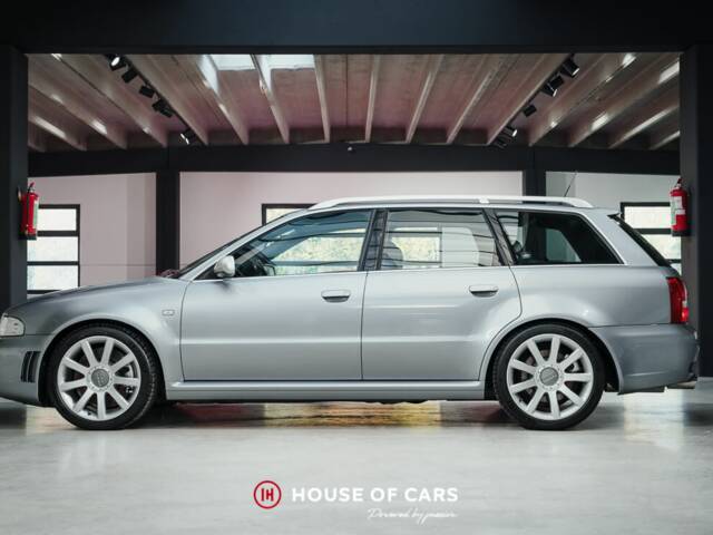 Audi RS4 Avant