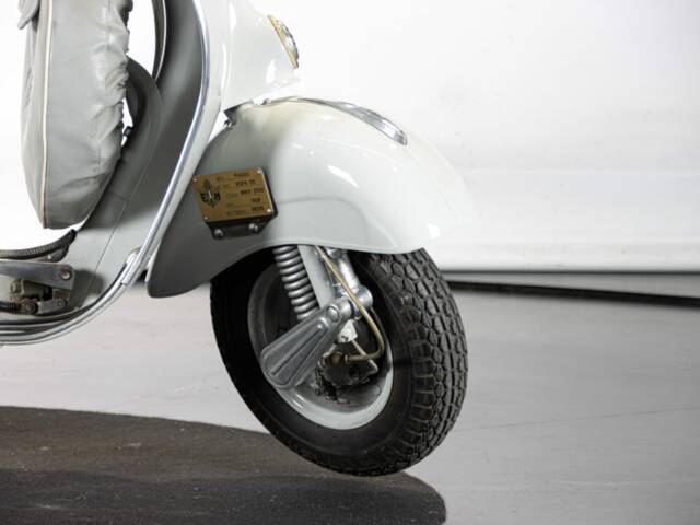 Piaggio Vespa 125