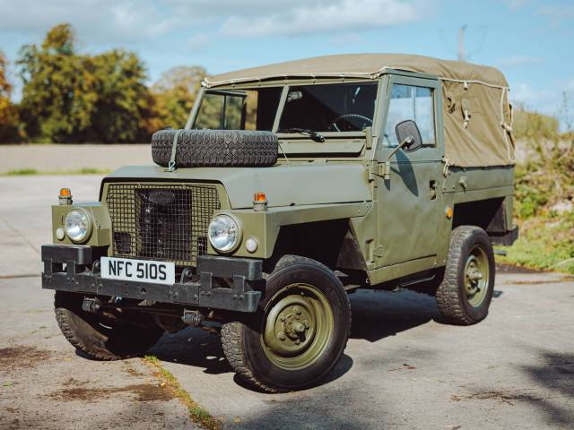 Bild 1/8 von Land Rover 88 Lightweight (1978)