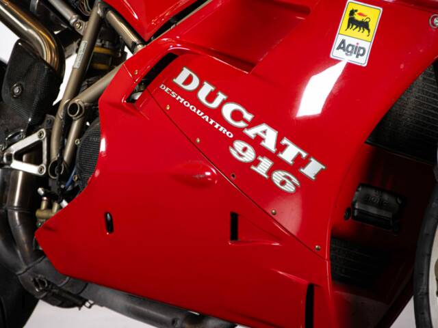 Ducati 916