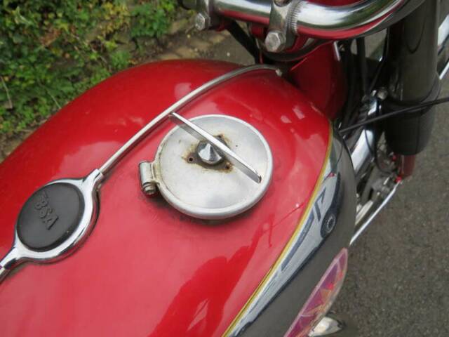 BSA A 65 Thunderbolt