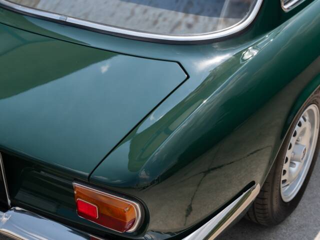 Alfa Romeo Giulia GT 1300 Junior