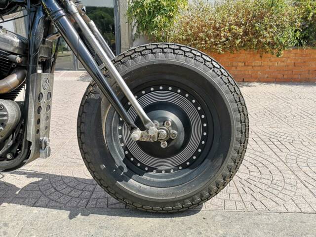 Harley-Davidson Sportster XL 883