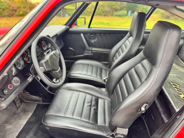 Porsche 911 Turbo 3.3