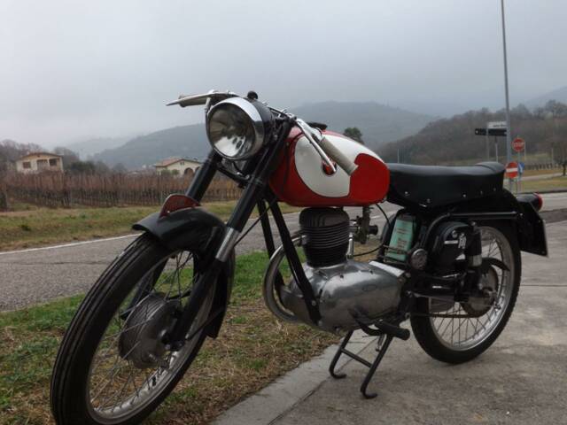 Gilera 150 Sport
