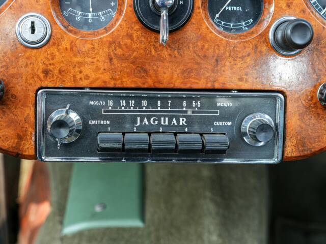 Jaguar XK 120 DHC