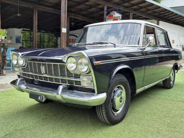 Bild 1/47 von FIAT 2300 (1961)