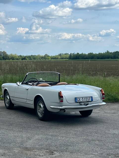 Alfa Romeo 2000 Spider