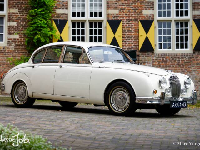 Jaguar Mk II 3.8