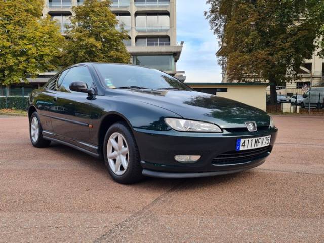 Bild 1/7 von Peugeot 406 Coupé 2.0 16V (1997)