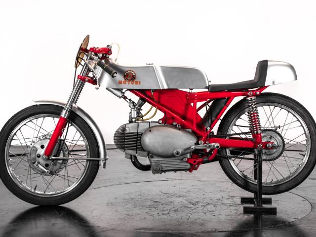 Bild 1/22 von Motobi DUMMY (1978)