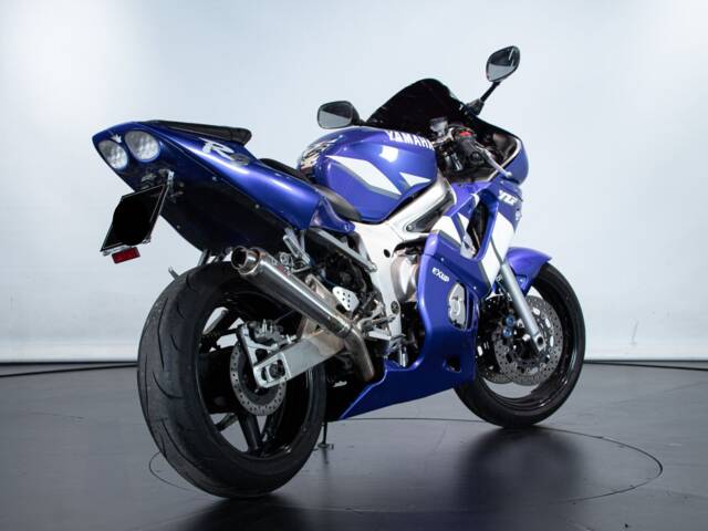 Yamaha YZF 600 R6