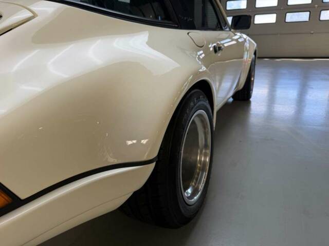 Porsche 911 2.4 S "Oilflap"