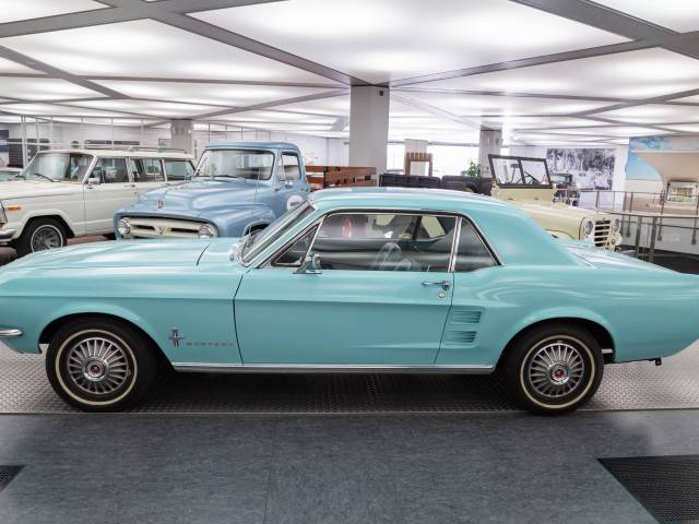 Ford Mustang 289