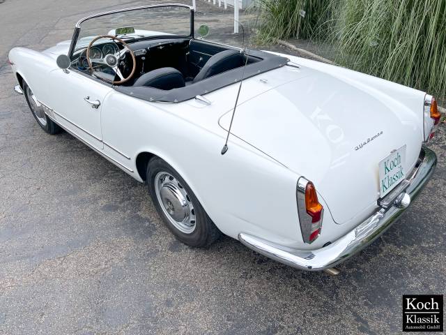 Alfa Romeo 2000 Spider