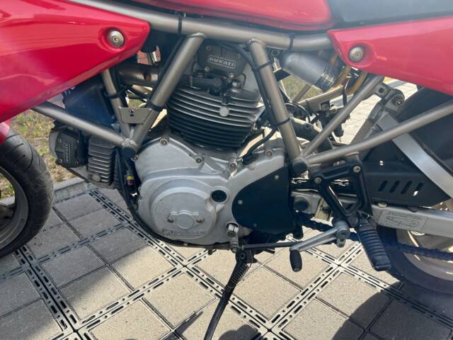 Ducati 600 SS