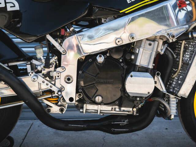Kawasaki ZX-R 750