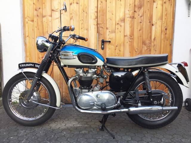Imagen 1/7 de Triumph DUMMY (1963)