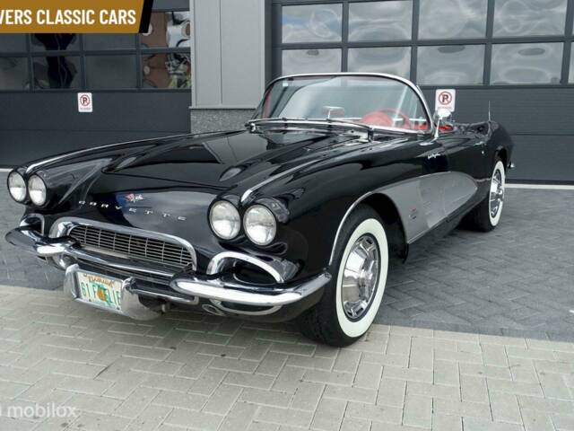 Immagine 1/16 di Chevrolet Corvette (1961)