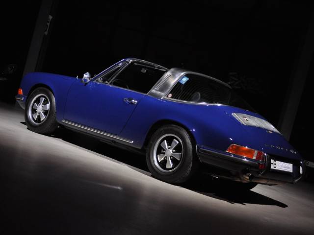 Porsche 911 2.2 T