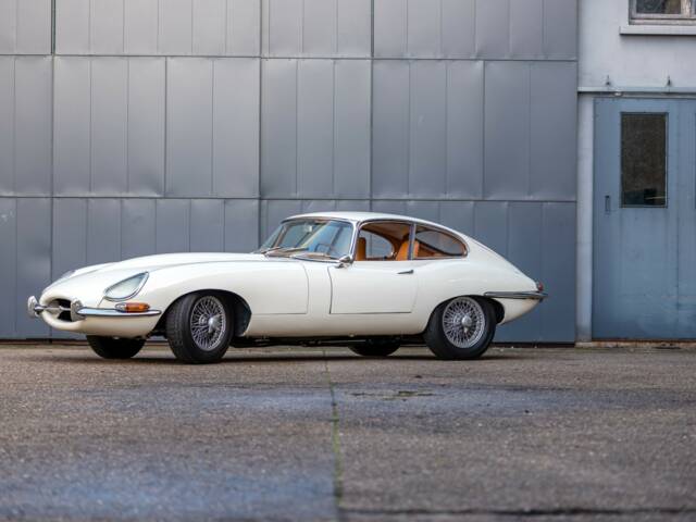 Jaguar E-Type 4.2